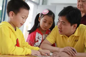 在深圳，可以晚一年读小学吗？需要办理什么证明？图片