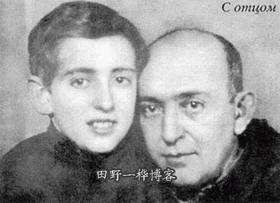 94、《共青团员之歌》的词作者