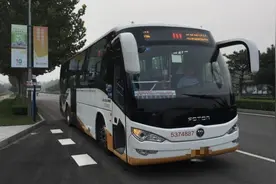 老年人有“专线焦虑症”？一文告诉您哪些公交专线认“老年卡”图片