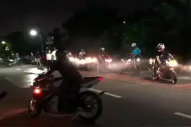 珠三角飞车党消亡史图片