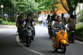 7月起，电动车有新规实施，全国性、地方性都有，事关每位车主图片