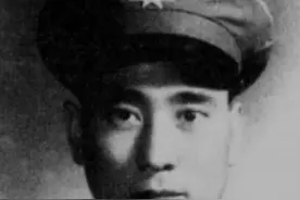 49年国民党少尉来到解放区，带来17万银元，首长震惊：都是你的？图片