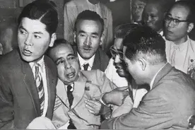 匹夫一怒，血流五步，究竟是谁打了安倍的黑枪？图片