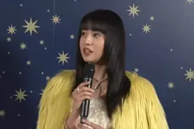 长歪了？19岁木村光希出席活动状态不佳，一身贵妇装沧桑又老气图片