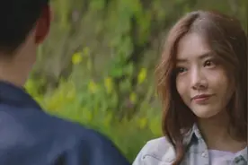 《回廊亭》其实是爱情故事：大龄女会有弟弟爱，但你得有这些图片