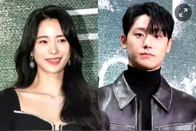 妻子和女儿同一天公布恋情，只有河道英受伤的世界达成了！图片