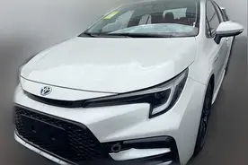 丰田雷凌：80%的客户对比卡罗拉，80%的客户战败卡罗拉图片