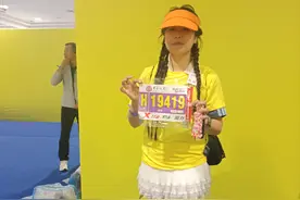 受伤都要组队，运动达人拉闺蜜一起来领物图片
