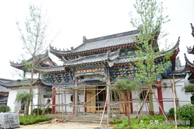 湖北65亿“短命古镇”，未开业先凉凉，如今已夷为平地图片