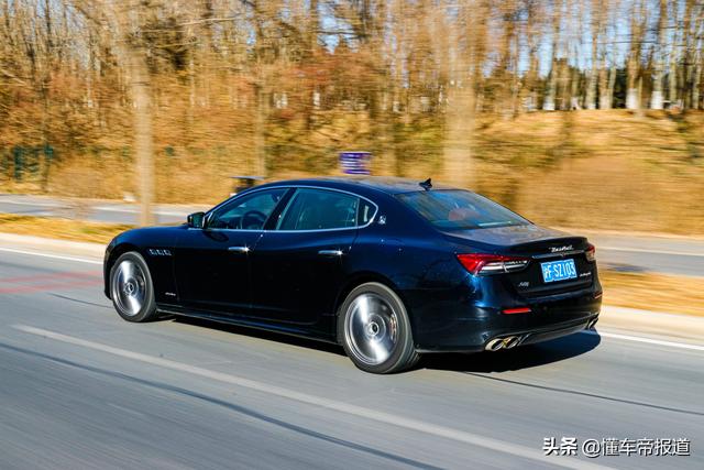 新车｜豪华显于表面，运动深入骨髓！试驾2021款总裁 3.0T S Q4
