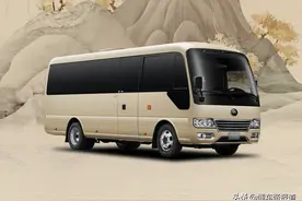 新车 | 售价76.8万元，宇通T7星宇版上市，平替丰田“考斯特”图片