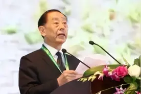 它是万能补药，每天2次：毒素没了，火气小了，赘肉不见了，再也没便秘过！图片