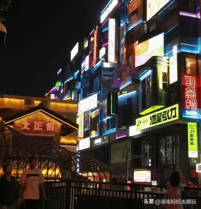 省钱还好玩！这是一条神奇公交线路，带你2块游遍长沙城