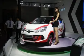 1万不到，最大续航200公里，这2款小巧的低速电动车，适合老年人图片