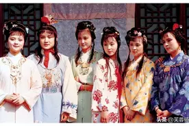 87《红楼梦》贾宝玉和林黛玉的八套“情侣装”，到底有多美？图片