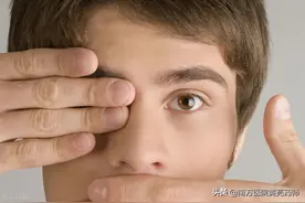 眼前总有东西在飘，你可能得了飞蚊症，该吃什么药？图片