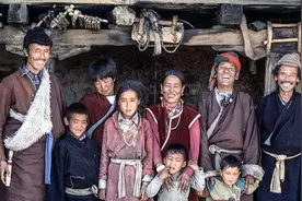 一妻多夫制，一家人是怎么生活在一起的？女性根本就是受罪图片