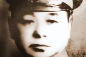 抗日英雄范绍增：娶了40个老婆，83岁病逝，为何死后44年才下葬？图片