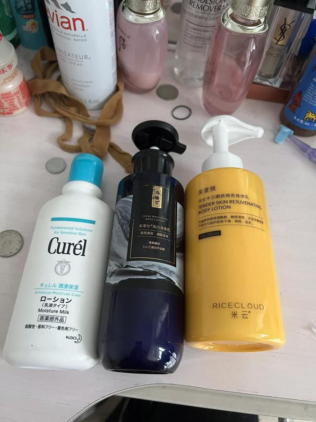 身体乳推荐学生党干皮