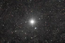 北极星是什么样的恒星？为什么北极星始终在正北方？图片