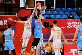 壮志未酬！作为CBA“20+10”的悍将，陶汉林为何始终感动不了杜锋图片