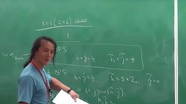物理天才尹希入美籍:祖国确实培养了我,但美国再乱我也不回来