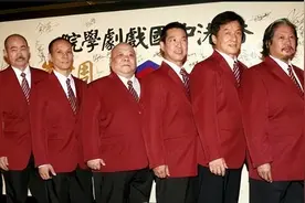 “大佬”洪金宝退休后的真实生活，身住豪宅面朝大海，真有钱图片