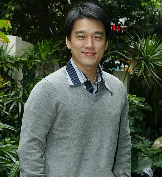 王耀庆的妻子郭晏青:丈夫成名背后有泪有痛,每月探班虽累但幸福