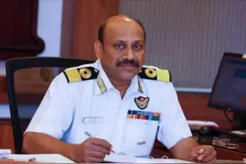 印军参谋长：尽管8万吨超级航母下水，但中国还落后印度数十年图片