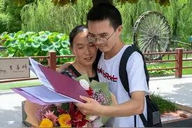 沾沾喜气！恭喜安徽6名学霸被清华北大录取，均来自一所县级中学图片