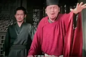 张艺谋大可直接安排真秦桧领诵《满江红》图片