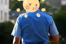 惊呆了！因天气太热，长沙一女子高跟鞋竟被沥青粘住图片