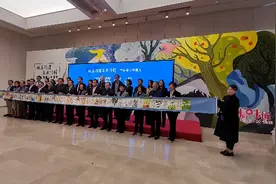 在他们眼里，世界是这样的……来看看“星星的孩子”的画作吧图片