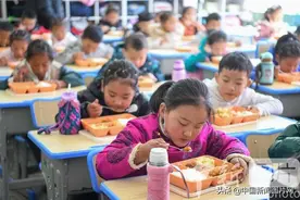 西藏拉萨：6所学校实现校园午餐集中供餐图片