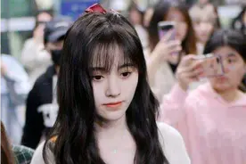 5位美貌值不稳定的女星，鞠婧祎去掉半永久妆容，杨幂小V脸后遗症图片