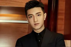 现代装帅炸天，一穿古装就“翻车”，这几位男星的颜值经不起推敲图片