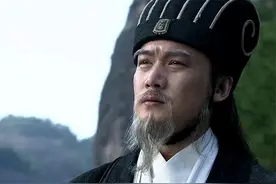 《晋书》说诸葛亮上朝要带一百名侍卫，为什么要如此谨慎小心？图片