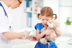 孩子生病后，打针比吃药好得快？感冒后的4个症状，这样做可改善图片