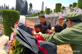 王长献：结婚5天在老山战场牺牲，妻子为爱守护一生图片