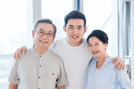 人老了，这四件事别轻易对子女说!图片