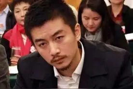 陈妍希：和文章片场打得火热，陷入插足风波，怪不得陈晓全程黑脸图片