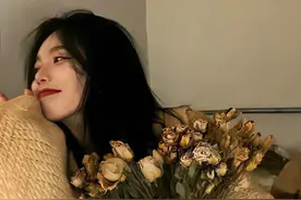 干净治愈𝙒𝙚𝘾𝙝𝙖𝙩短句文案图片