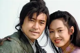 至尊宝不是一直喜欢白晶晶吗？怎么突然就爱上了紫霞呢？图片