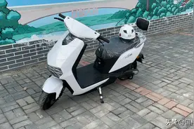 购买电动摩托车，到底是选择60V好还是72V好？听听专业师傅怎么说图片