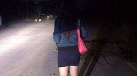 女子夜班遭遇歹徒，不仅不反抗还帮他带安全套：这样对咱俩都好！