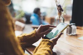 鸿蒙系统手机，如何禁止垃圾软件安装？升到3.0能一步实现！图片