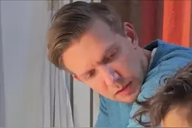 博主吐槽：我是英国人妻子是中国人，7岁儿子的英语考试却不及格图片