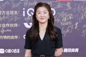 运动员北京走红毯：陈梦内八字，黄雅琼性感，孙一文撞脸朱珠好美图片