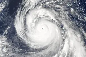 罕见！台风“折返跑”！海上双台共舞，厦门将迎大风、降温、阵雨……图片