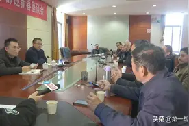 收房需先交一年物业费？业主不解，相关部门：这是误会图片